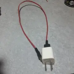 赤 USB-A 充電ケーブル 約1メートル