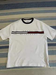 TOMMY HILFIGER ホワイト Tシャツ　オーバーサイズフィット