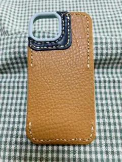 ハンドメイド⭐️本革⭐️iPhone13.14.15フレームケース❷