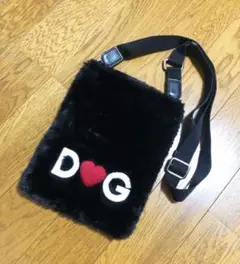 【美品】Dolce&Gabbana ドルガバ ファー がま口 ハンドバッグ レディース ハンドバッグ | ラグジュアリーハンドバッグ