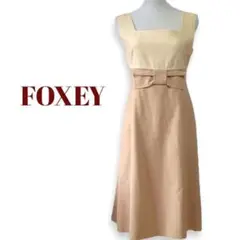 フォクシーウール混ワンピース、サイズ40。FOXEY