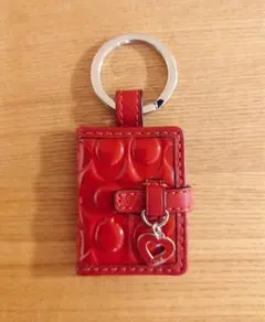 Item thumbnail for item 775506d5-70d8-4f8e-b1f4-ce9d2e4a1dda