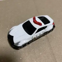 トミカ　パトカー　フェアレディZ 61