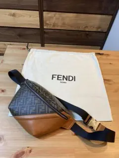 フェンディ ウエストポーチ