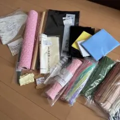 不織布　ラッピングペーパー　包装紙　花資材　花材　プレゼントラッピング