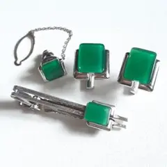 Item thumbnail for item e77197a6-ffd4-4693-8d09-6b8636298739