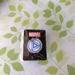 マーベル　MARVELピンバッジ
