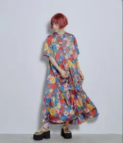 マニャーナスエルテ　フラワー　プリント　ティアード　ワンピース　フリーサイズ