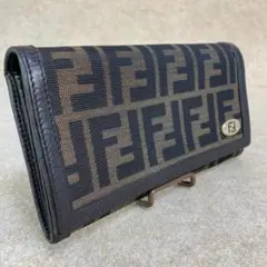 121-GB FENDI フェンディ 長財布 ズッカ