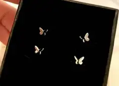 蝶々 ピアス 4個セット