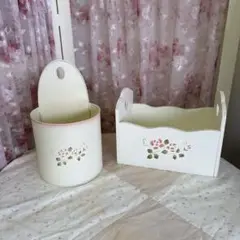 訳ありお買い得　薔薇柄　セゾンドローズのティン缶とフリルボックスMのセット