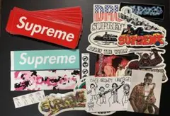 Supreme ステッカー ノベルティー