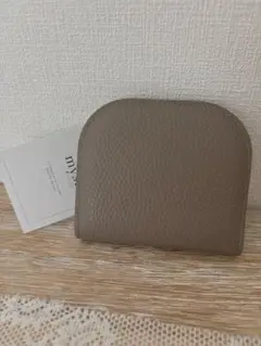 しまむら　mysa closet 二つ折り財布　田中里奈　中薄橙　モカ　ベージュ