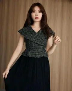 ワンピース Herlipto Siena Big Collar Pleated Dress Her lip to / ハーリップトゥ | @herlipto Launching August