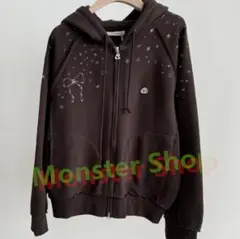 COYSEIO ダークブラウン ジッパー付き 星のデザインが特徴