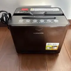 Item thumbnail for item c953e1bf-a8a6-4a37-86b6-530516eb521f