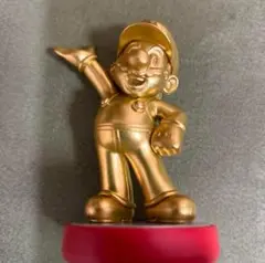amiibo マリオ ゴールド 限定品