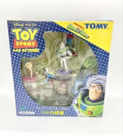 トイストーリーシドの部屋フィギュア
