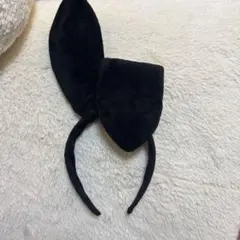 黒いウサギ耳ヘアバンド