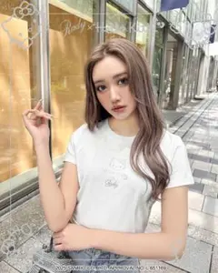Rady ハローキティ HELLO KITTY ラインストーン Tシャツ