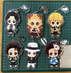 鬼滅の刃 全員集中! みつめて　アクリルチャーム　まとめ売り