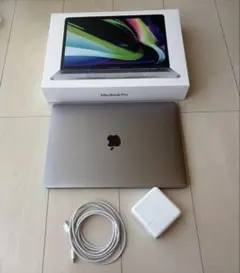 【美品】MacBook Pro M2 13.3 2022 8GB 512G