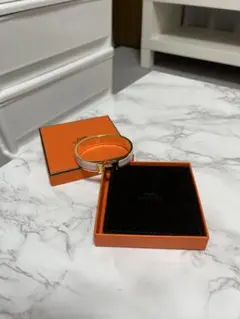 HERMESブレスレットピンク