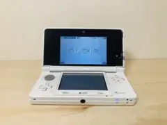 NINTENDO 3DS ピュアホワイト