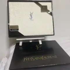 Yves Saint Laurent ジャカードシーツ 140x240cm