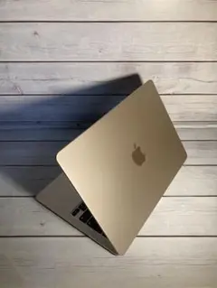 【極美品M3 】2024年13インチ Apple MacBook Air