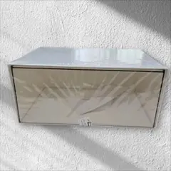 Item thumbnail for item c9b72c98-9bda-4f53-9db5-4b8dfa5b0313