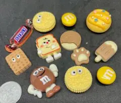 ジビッツ　お菓子セット　イエロー　サンダル 飾り　アクセサリー　チャーム　12p