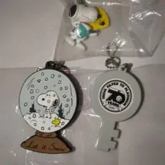 新品　Rock'n Roll Party! スヌーピー ガチャ　キーホルダー