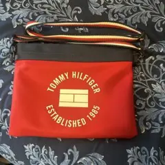 TOMMY HILFIGER斜めがけバッグ