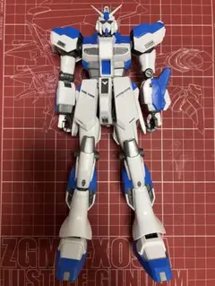 訳あり MGガンプラ2台まとめセット 旧キットRX-93νガンダムと