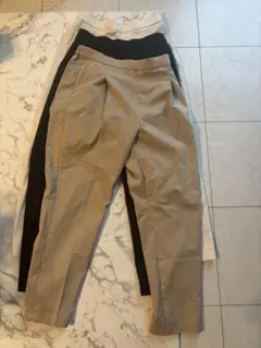 無印良品 再生ポリエステルテーパードパンツ 3本