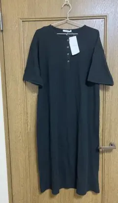 ワンピース　M サイズ　ブラック　新品未使用