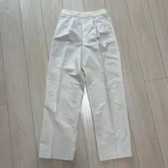 UNIQLO タックワイドパンツ　リネンブレンド　オフホワイト