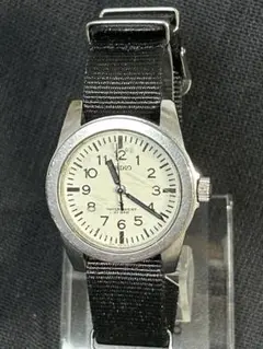 完動品 SEIKO 「S」SUS アイボリー 7N21-0010 ホワイト文字盤