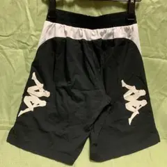 Kappa 黒 ハーフパンツ サイドロゴ
