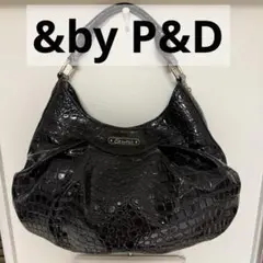 美品 &by P&D ワンショルダーバッグ クロコ型押し ブラック エナメル