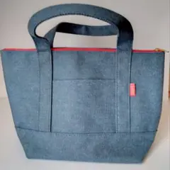 ミニトートバッグ　 赤ファスナー