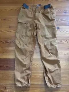 Item thumbnail for item 36d11aa7-725f-4a9d-a11a-a3b0cf8f6e3c