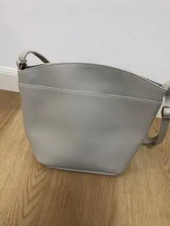 ショルダーバック