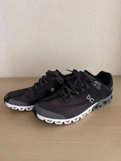 On オン　クラウドフロー　US M9