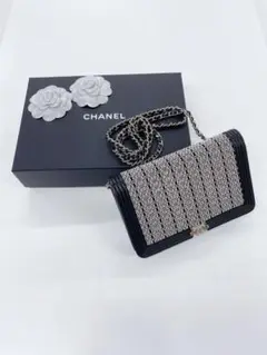 値下げ シャネル CHANEL チェーンウォレット ボーイ ストラス ブラック