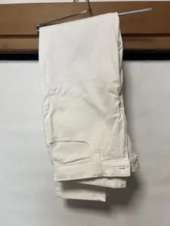 UNIQLO ホワイト チノパン Mサイズ