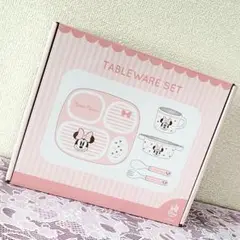ディズニー　ミニー　メラニン食器セット