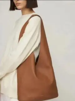 The Row Bindle Three バッグ ブラウン レザー