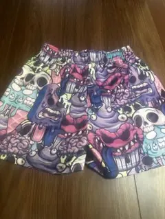 【新品】モンスター柄ハーフパンツ130